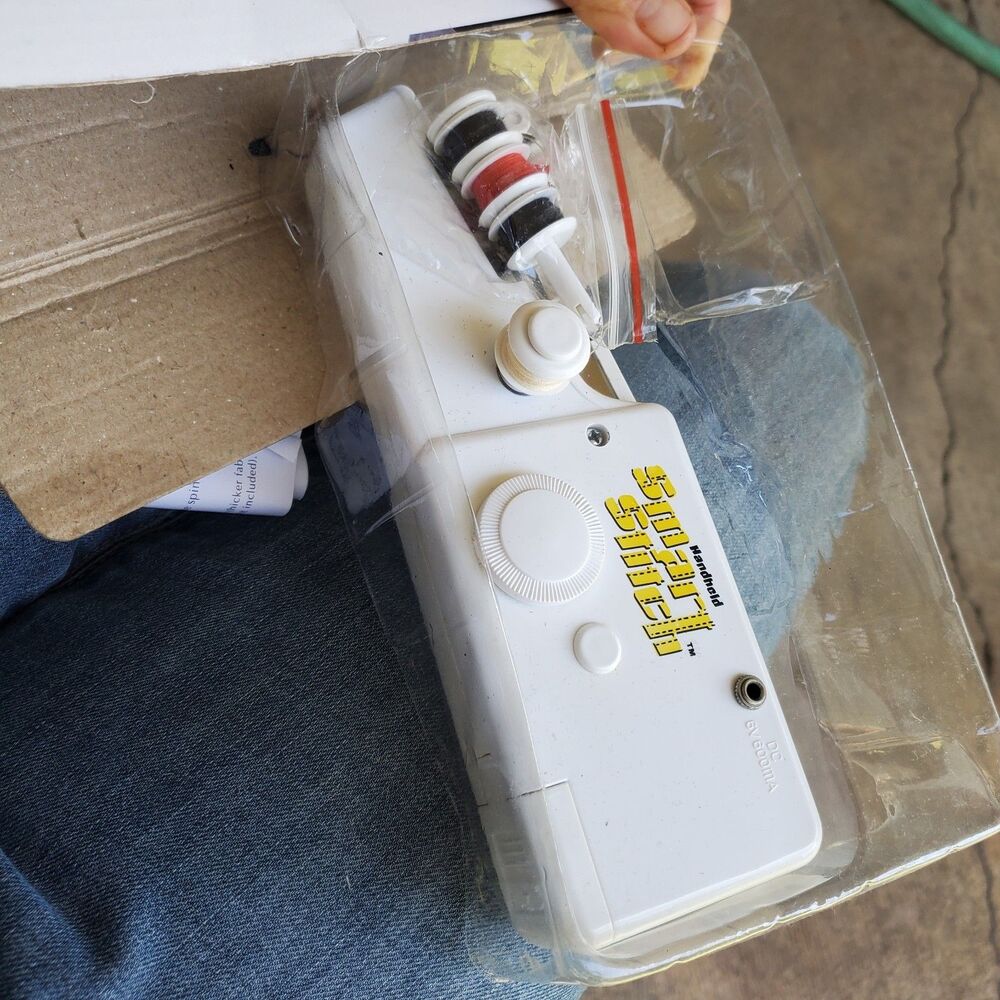 Mini Portable Smart Electric/ Battery Stitch Handheld Sewing Machine - Picture 2 of 3
